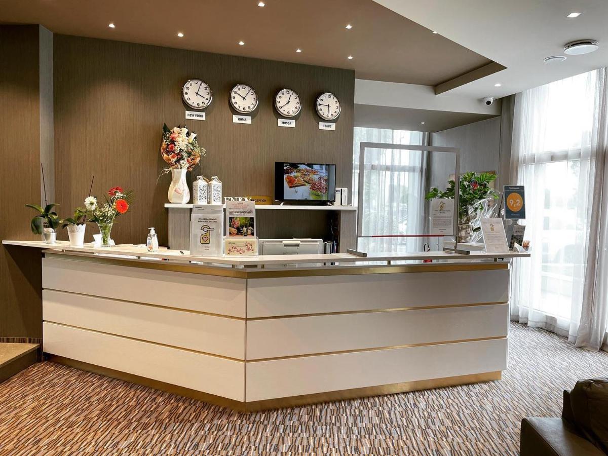 Hotel Enjoy Polesella Exteriör bild