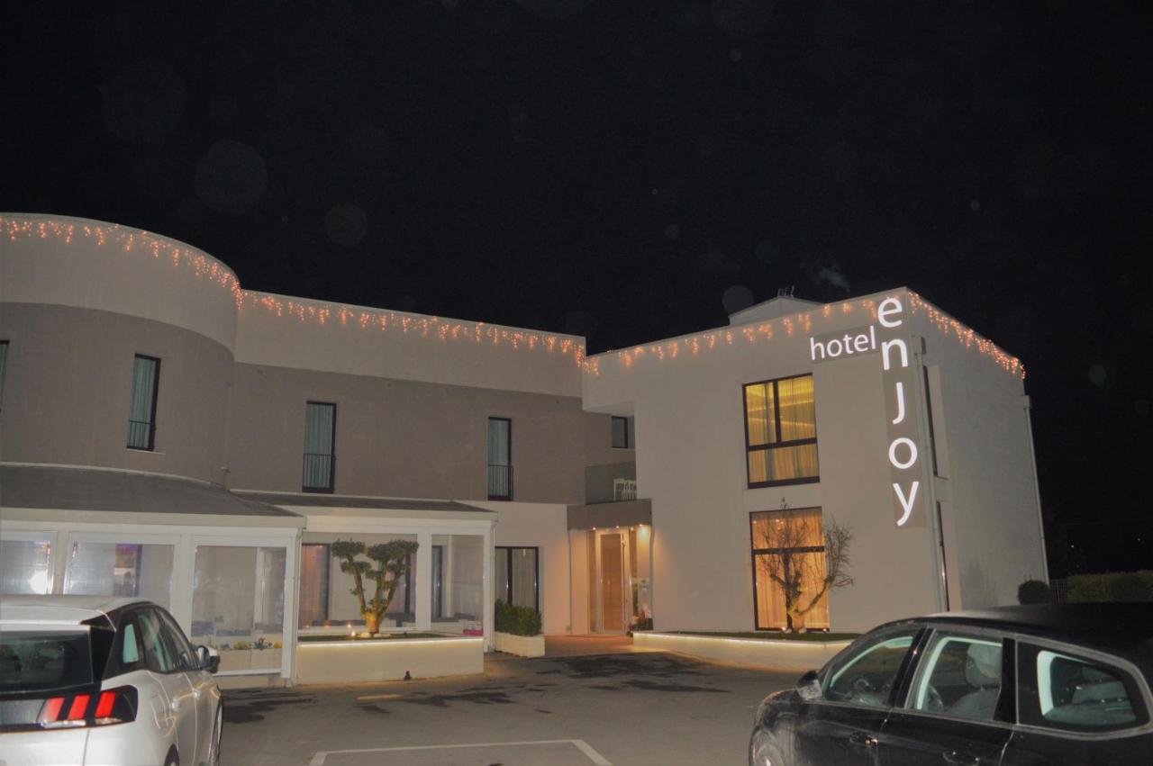 Hotel Enjoy Polesella Exteriör bild
